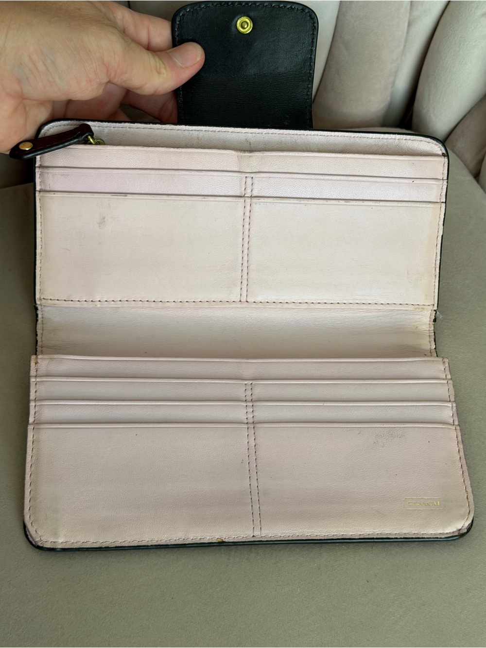 Coach Brown Leather Continental Wallet with Signature Horse & Carriage Plaque - Picture 9 of 16